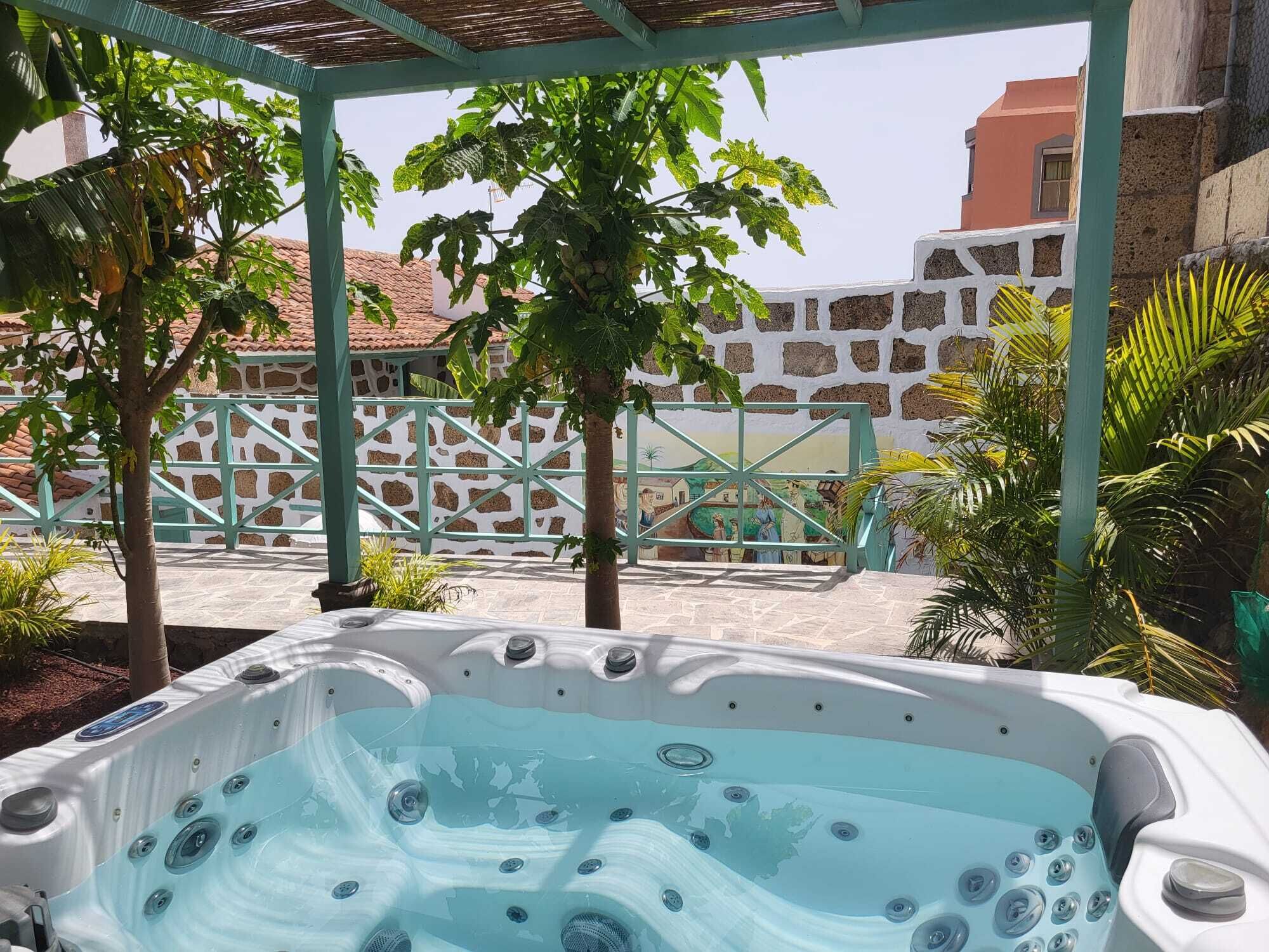 室外 SPA 浴池