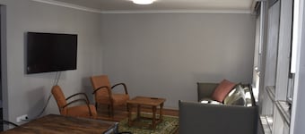 Apartment at the Historic Braidwood Hotel