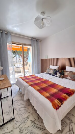 1 chambre, fer et planche à repasser, Wi-Fi, draps fournis