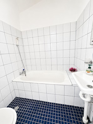 Economy Quadruple Room, Smoking, Courtyard View | Bathroom - Lovely 4 Bedroom Bountiful Home (Nadi)