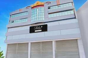 Exterior - Super OYO Collection O NAD Near Airport (Visakhapatnam)