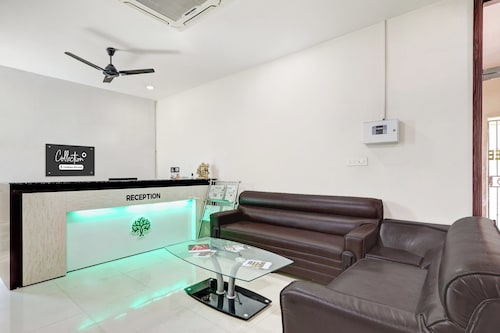 OYO Collection O Dabagardens Near RK