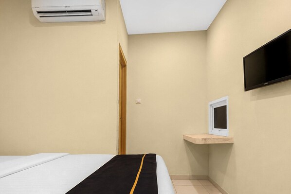 1 habitación, escritorio, wifi gratis y ropa de cama 