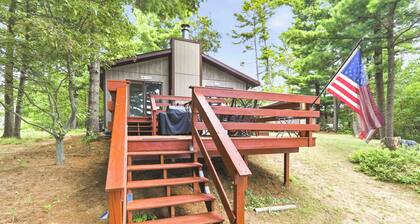 Lake Petenwell Hideaway with Private Dock & Kayaks
