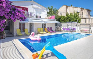 Pool - 3 bedroom amazing apartment in Split (Split)