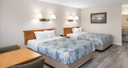 2 Queen Beds Non-Smoking
