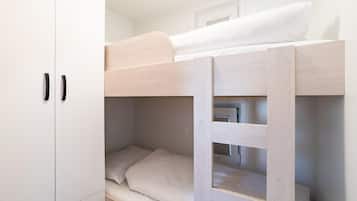 2 bedrooms, free WiFi