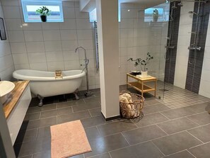 Bathroom - Vrbo Property (Helsingborg)