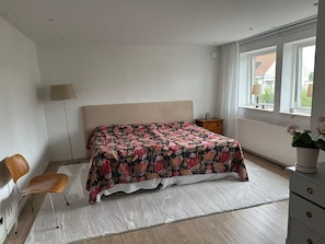 3 bedrooms, iron/ironing board, internet, bed sheets - HouseByTheSea (Helsingborg)