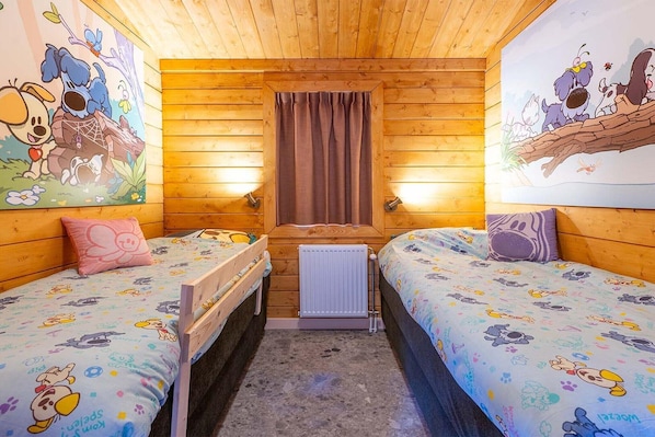 3 Schlafzimmer, Reisekinderbett, kostenloses WLAN