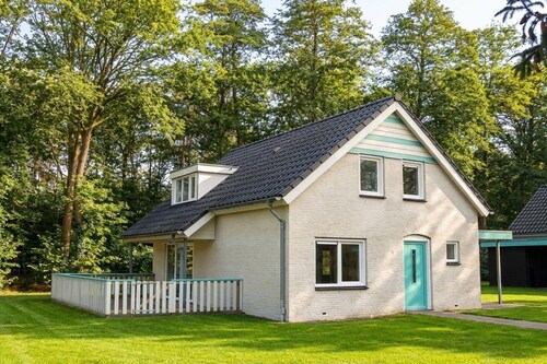 Family villa in Hoogerheide with shared pool