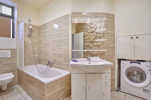Bathroom - Apartement Center of Paris (Paris)
