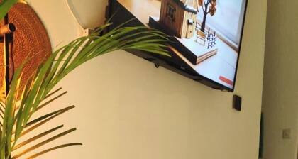 Charming 2-bedroom house with AC in beautiful Badung