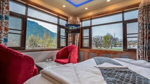 Premium Double Room | Desk, laptop workspace, soundproofing, iron/ironing board (on request) - Hotel Eden Retreat (Pahalgam)