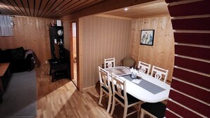 Ảnh chưa phân loại, 3 trong số 18 ảnh, nút