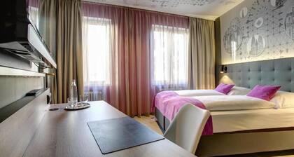 Central Hotel am Dom - Köln City