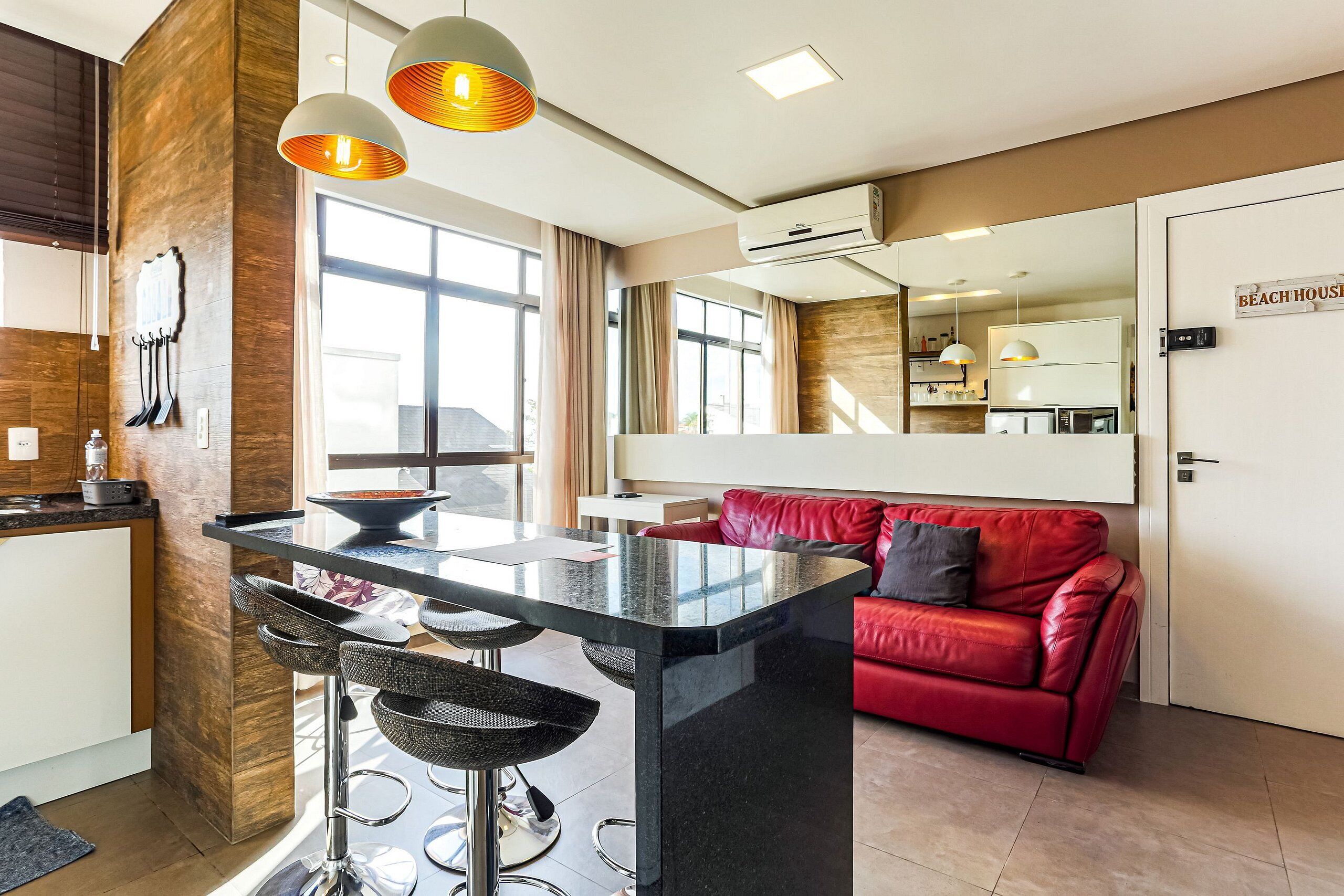 Basic Apartment | Dining