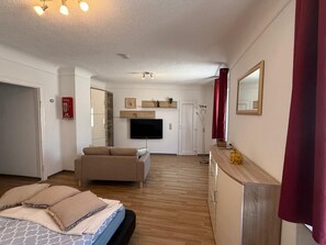 1 Schlafzimmer, Bügeleisen/Bügelbrett, WLAN, Bettwäsche