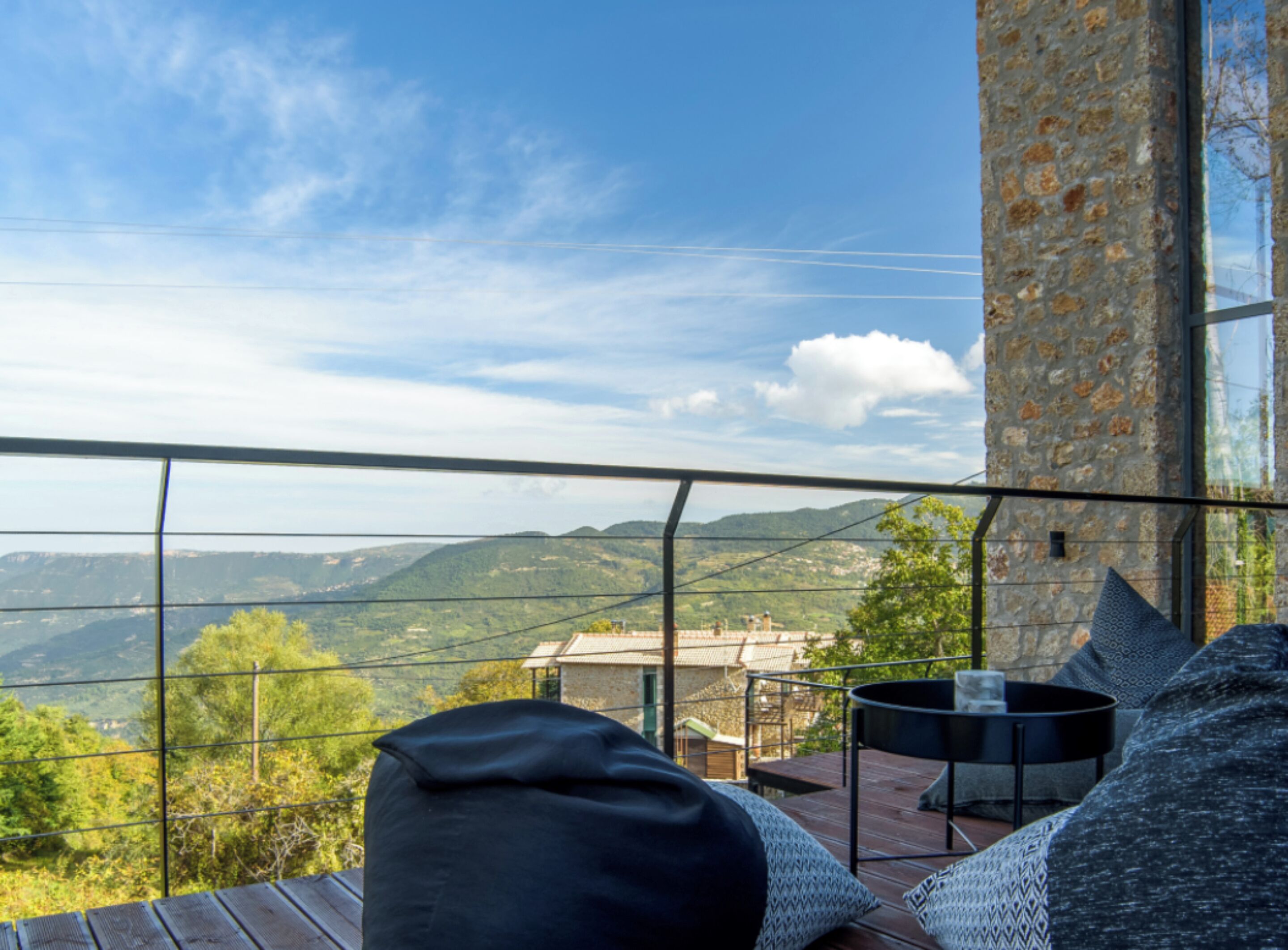 Heartbeat Villa One | Balcony
