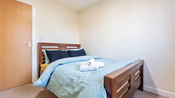 2 bedrooms, WiFi (free), individually decorated, individually furnished