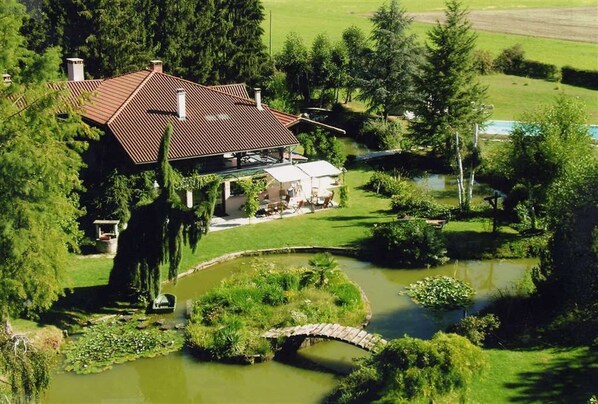 Exterior - Vrbo Property (SAINT VERAND)