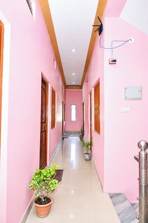 Khu sảnh