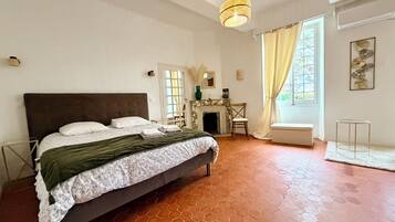 Wifi y ropa de cama