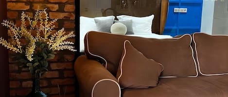 Comfort Apartment, Balcony, Mountain View | Iron/ironing board, WiFi (free)