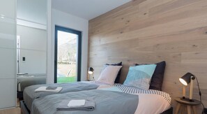 2 soverom, reiseseng for barn, wi-fi (inkludert) og sengetøy