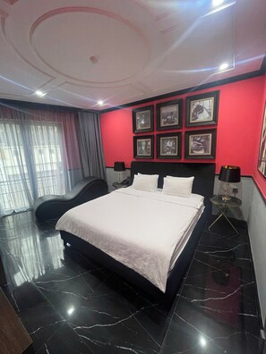 Deluxe Double Room, Balcony, City View | Free WiFi