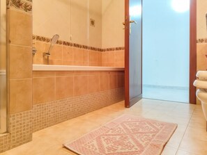 Bathroom - Casa Primavera - Castelvetrano (Castelvetrano)