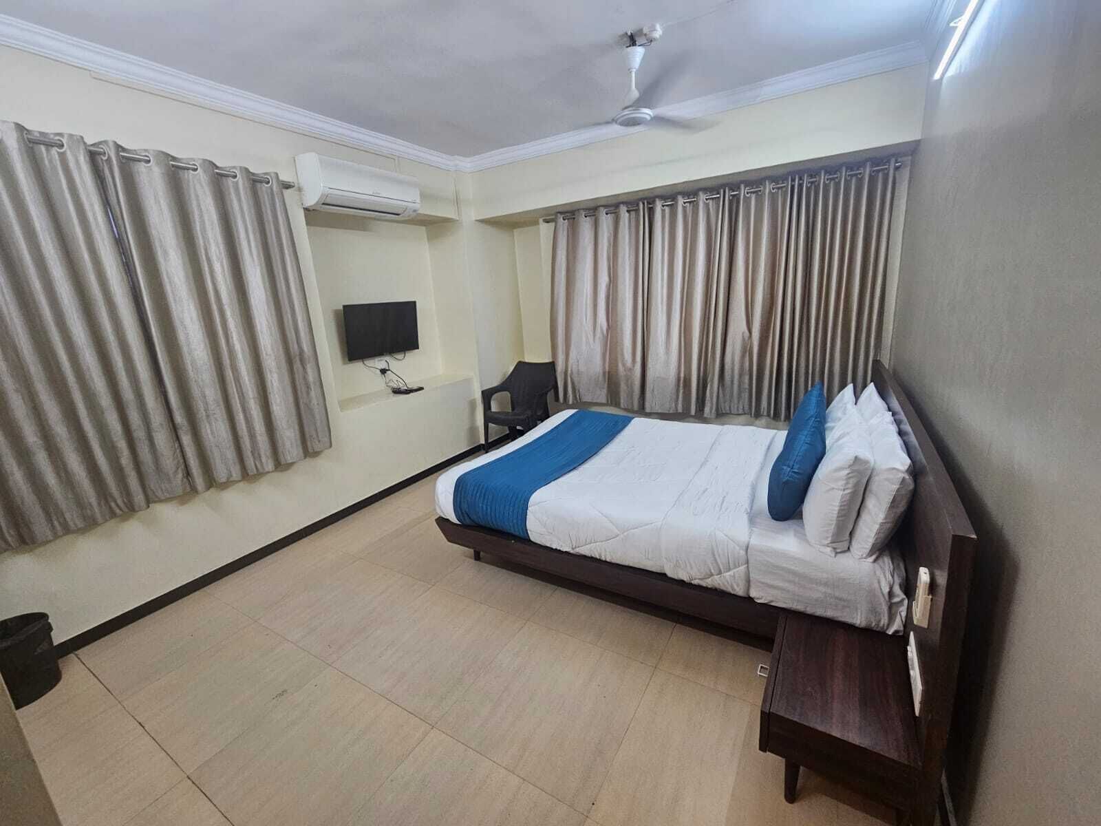 Deluxe Double Room, City View | Free WiFi
