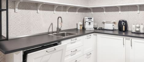 Apartment | Private kitchen