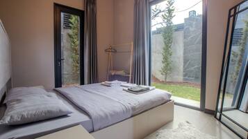 Villa, 2 Bedrooms, Private Pool, Pool View | Free WiFi