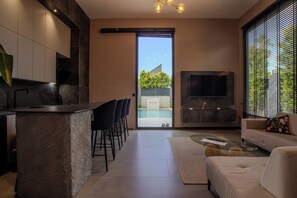 Villa, 2 habitaciones, piscina privada, vistas a la piscina | Zona de estar