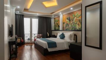 Superior Double Room, City View | Minibar, iron/ironing board (on request), WiFi (free)
