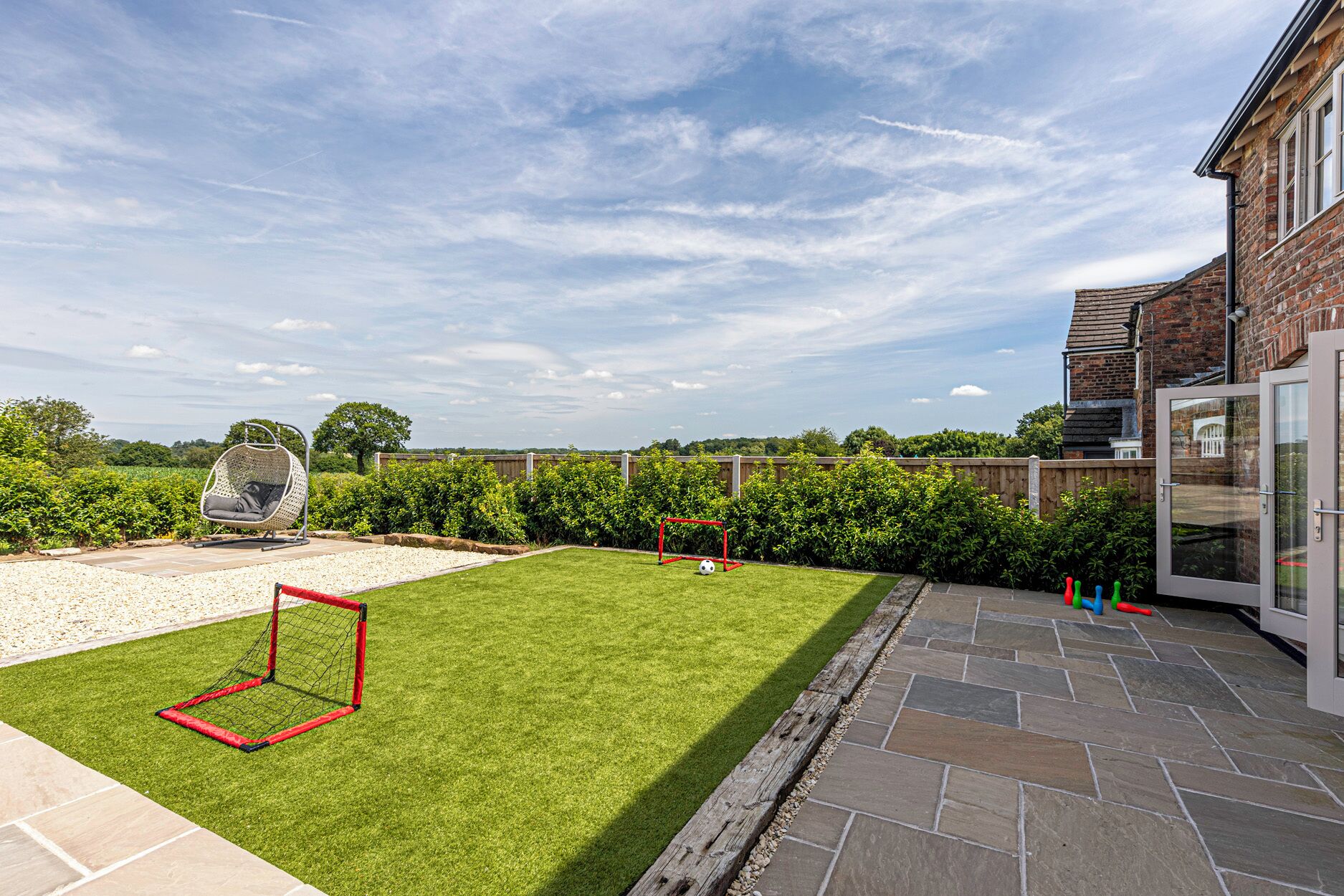 Kawasan hartanah