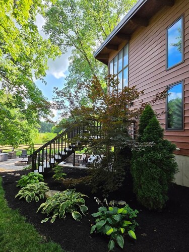 Prairieview Lodge | Rustic Country Retreat