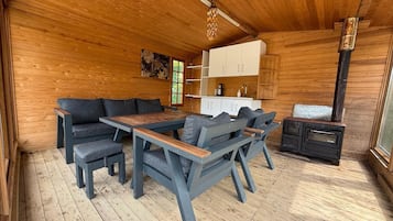 Villa Élite, piscine privée, vue sur le lac | Restauration