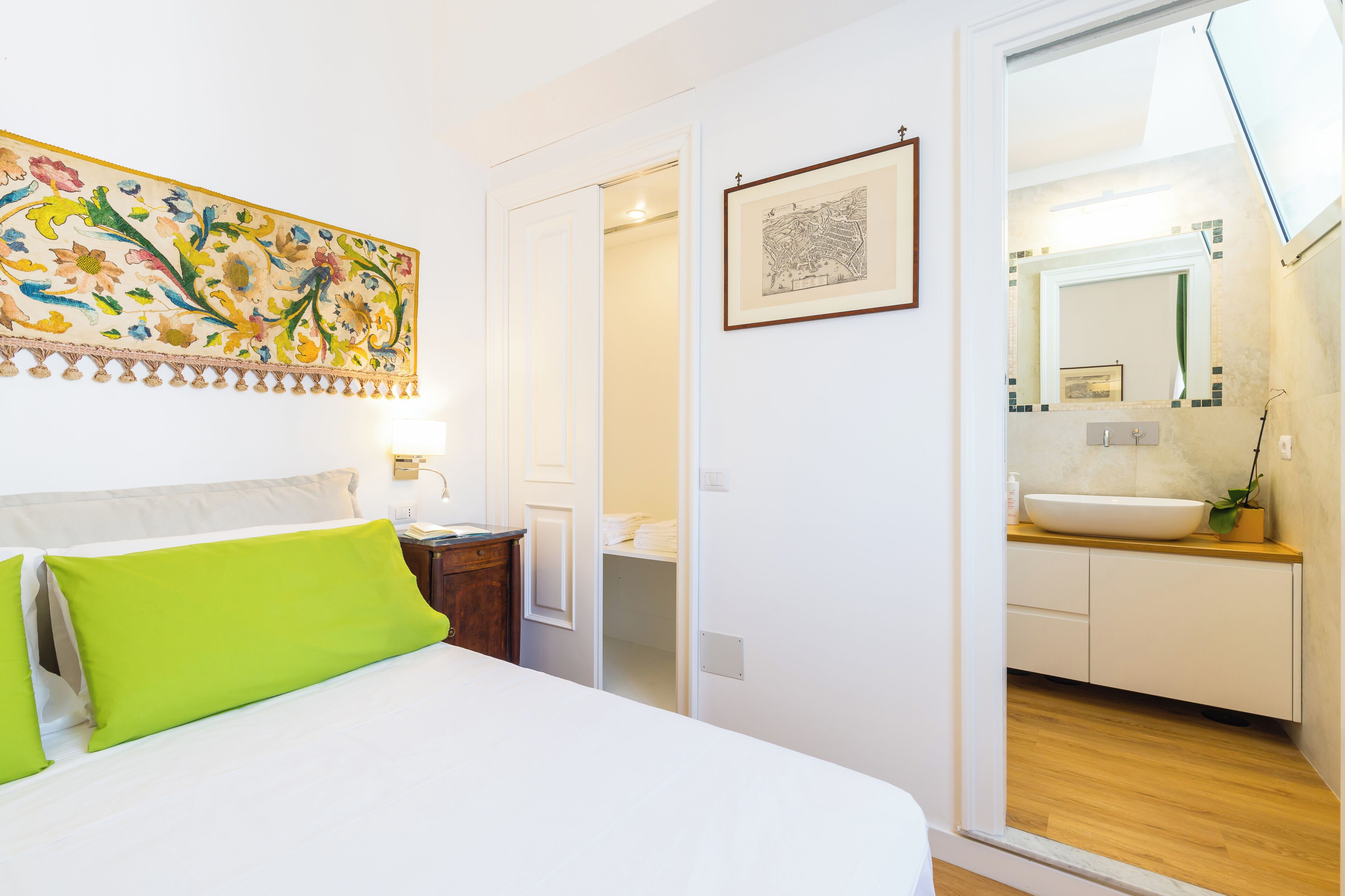 Apartment (3 Bedrooms)