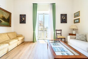 Apartment (3 Bedrooms) | Living area - De Sangro Suite by Napoliapartments (Naples)