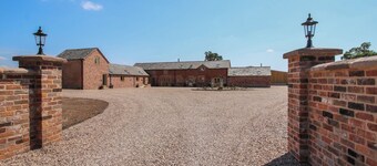 Chestnut Barn