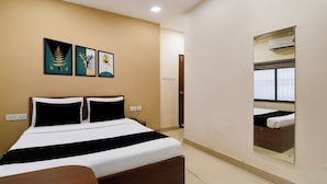 Phòng Deluxe | Bàn, bàn ủi/dụng cụ ủi quần áo, truy cập Internet không dây miễn phí 