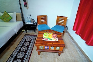 9 Schlafzimmer, Bügeleisen/Bügelbrett, WLAN, Bettwäsche