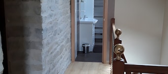 Cottage 'Gîte Bourgeois' with Private Terrace and Private Garden