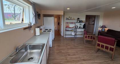 Best walkable location in Arcata & Bay View Studio