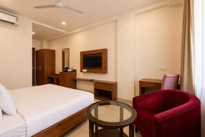 Suite | Free WiFi - Daksh the Classio Tapovan  (Rishikesh)