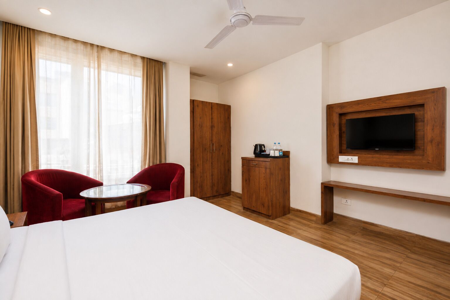 Executive Room | Free WiFi