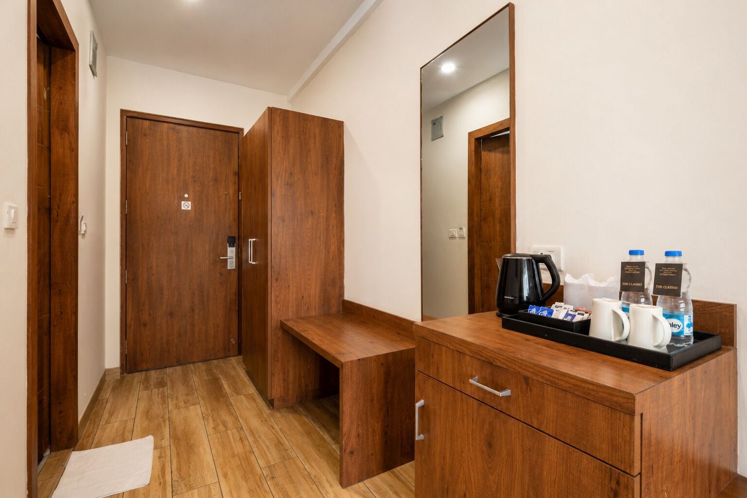 Executive Room | Free WiFi