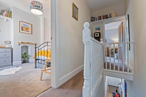 House | 2 bedrooms, Internet - Charming 2-bed Home Away From Home in Nantwich (Nantwich)